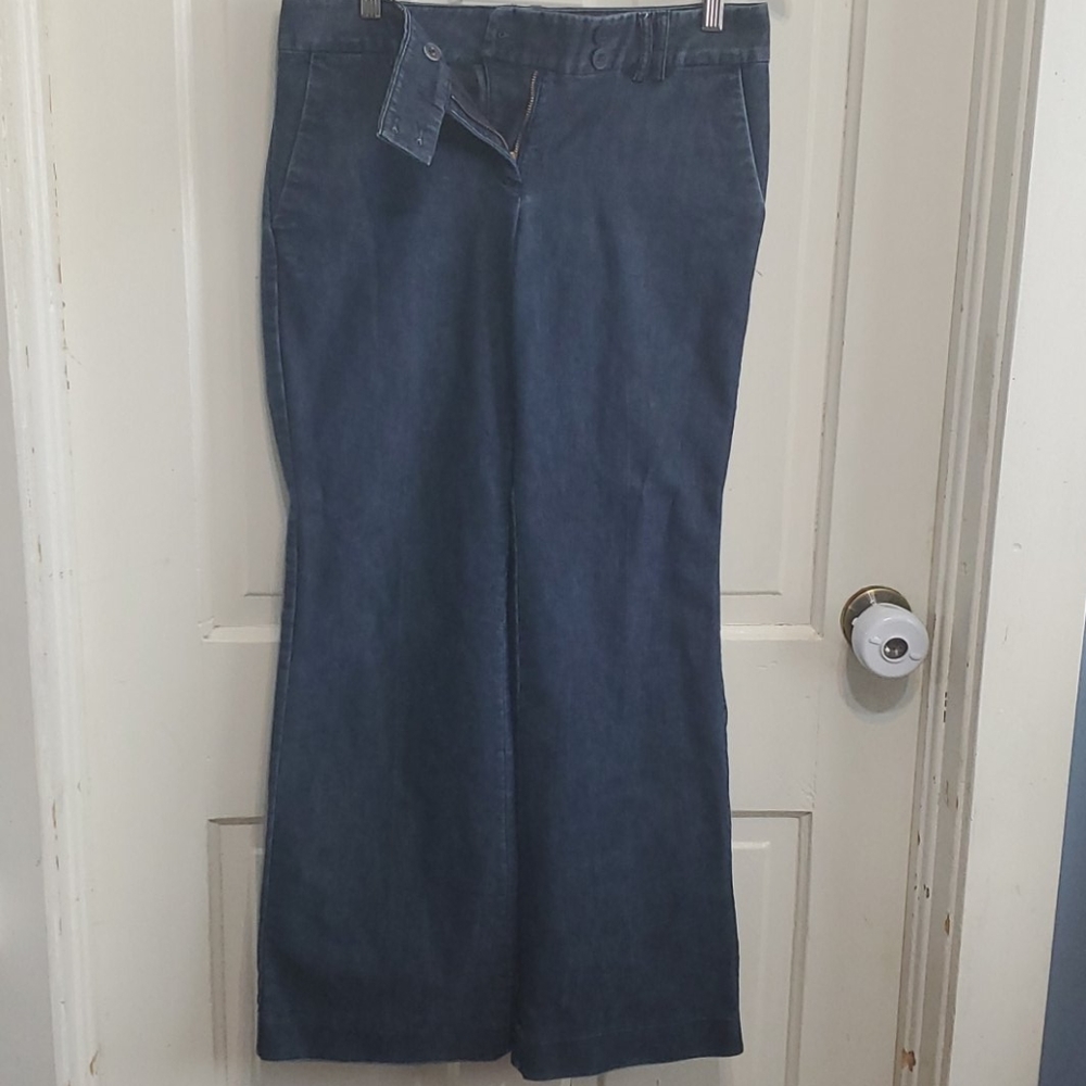The Limited size 4 regular Editor